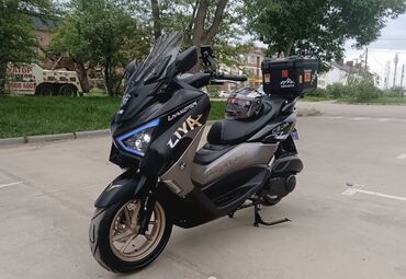 квадроцикл взрослые: Современный скутер Lavamotor Liya выполнен в черном и сером цветах и