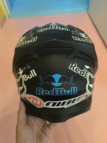 fox 40: Кроссовый/эндуро шлем с ярким дизайном Red Bull и Fox Racing — 4