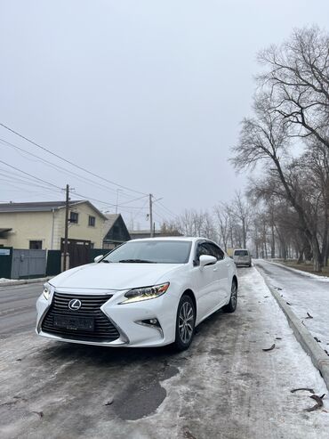 состояние нормальное: Lexus ES: 2017 г., 2.5 л, Вариатор, Гибрид, Седан