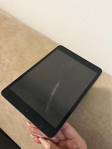 Apple iPad: Hec bir problemi yoxdur Bu ancaq e kitab oxumaqyoutube,googlda — 2