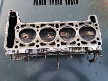 Auto delovi: Glava motor Lada 2121,21213 Niva br.4. Polovna, ocuvana. Skinuta sa — 12