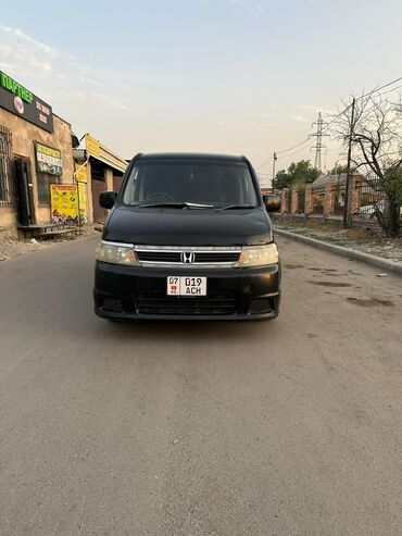 дом на обмен: Honda Stepwgn: 2003 г., 2 л, Автоматические, Бензин, Минивэн