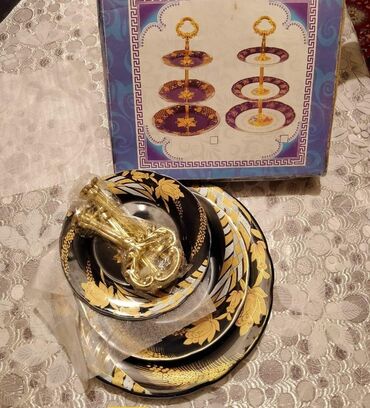 qab qaşıq: Tort və şiriniyyat qabı