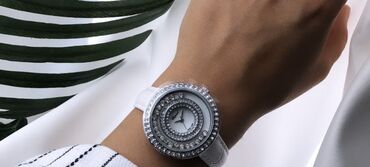 Qol saatları: 28-m — 7