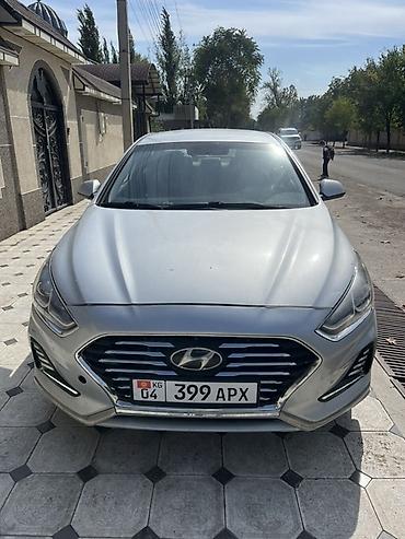 Hyundai Sonata: 2019 г., 2 л, Автомат, Бензин, Седан
