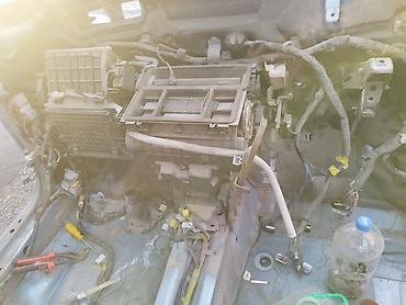 машина 2000 долларов: Toyota Prius: 2000 г., Гибрид, Хэтчбэк — 4