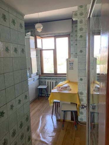77 серия планировка 2 комнатная в Кыргызстан | Apple iPhone: 3 комнаты, 62 м²