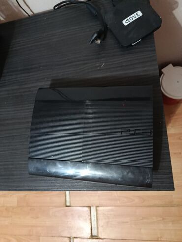 PS3 (Sony PlayStation 3): Sony PlayStation 3 Super Slim konzola (top‑loader) sa kamuflažnim — 6