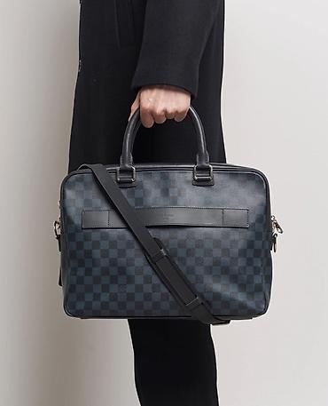 luis vuitton: Orginal LV canta yeni kimidir 
Tecili satilir
3300€ alinib — 2