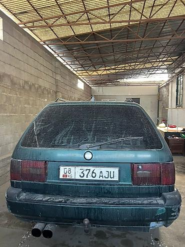 Volkswagen: Volkswagen Passat Variant: 1994 г., Бензин, Универсал — 4