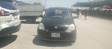 yaris: Toyota Yaris: 2004 г., 1.3 л, Механика, Бензин, Хэтчбэк — 4