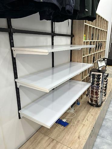 seel butik: Kişi geyim mağazası üçün vitrin və interyer avadanlıqları komplekt və — 5
