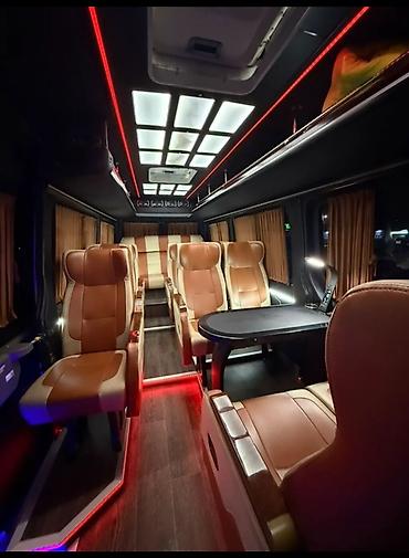 Премиальный пассажирский микроавтобус Mercedes‑Benz Sprinter (длинная
