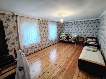 kirayə evlər hovsan: 4 комнаты, 600 м², Нет кредита, Свежий ремонт