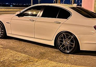 BMW F10 üçün 20" xrom yüngül lehimli disklər və aşağı profilli şinlər lalafo.az -da — 4 BMW F10 üçün 20" xrom yüngül lehimli disklər və aşağı profilli şinlər — 4