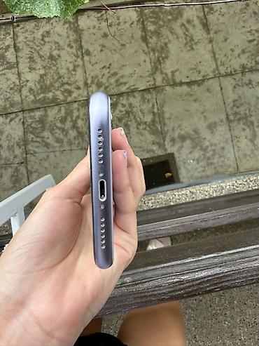Apple iPhone: Na prodaju iPhone 11 – 64 GB Prodajem iPhone 11 (64 GB) u jako dobrom na lalafo.rs — 5 Apple iPhone: Na prodaju iPhone 11 – 64 GB Prodajem iPhone 11 (64 GB) u jako dobrom — 5
