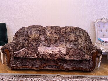 Divan və kreslo dəstləri: İşlənmiş, Divan, 2 kreslo, Divan, Bazasız, Açılmayan — 6