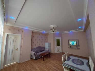 Uzunmüddətli kirayə mənzillər: Xətai rayonu,Həzi Aslanov metronun yanında,2 otaqlı,təmirli,əşyalı — 2