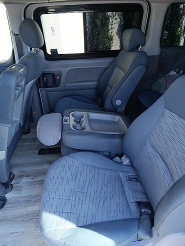 hunday h1: Hyundai H-1 (Grand Starex): 2.4 l | 2011 il Mikroavtobus — 3