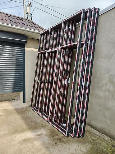 Duş kabinaları, arakəsmələr: Üstü qapalı kabina, Künc üçün — 22