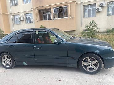 mersedes mostu: Mercedes-Benz E 200: 2 l | 1999 il Sedan — 3