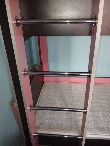 İkimərtəbəli uşaq çarpayıları: Oğlan və qız üçün, Çarpayı, Matras ilə, Siyirməli, MDF — 5