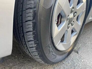 Toyota: Toyota Prius: 1.5 l | 2008 il Sedan — 8