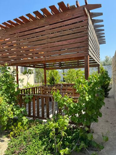 Günlük kirayə evlər: 1200 kv. m, 4 otaqlı, Qaz, İşıq, Su — 10