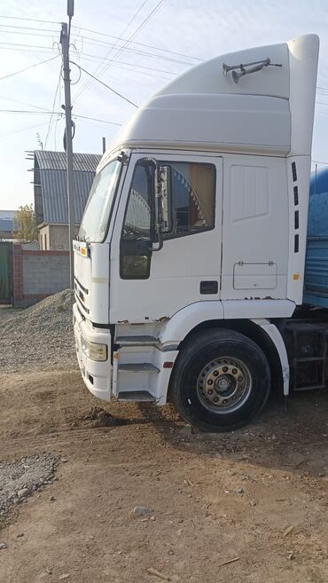 цементовоз купить бу: Сүйрөгүч, Iveco
