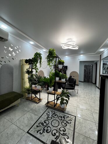 продается цокольное помещение микрорайон сейтек: 🔥🔥Продается КОМЕРЧЕСКОЕ ПОМЕЩЕНИЕ! ✅ Действующий Салон красоты