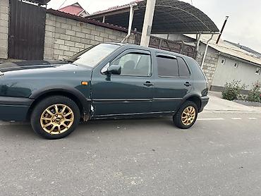 Volkswagen: Volkswagen Golf: 1994 г., 1.8 л, Механика, Бензин, Универсал — 2