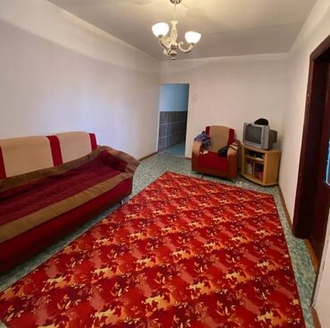 1 комнатная квартира азия молл: 2 комнаты, 43 м², Хрущевка, 2 этаж, Косметический ремонт