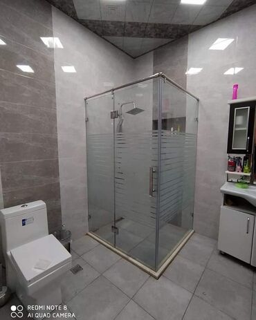 Duş kabinaları, arakəsmələr: Yeni Arakəsmə, Pulsuz çatdırılma — 26