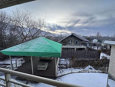 Долгосрочная аренда домов: 80 м², 3 комнаты, Бронированные двери, Видеонаблюдение, Забор, огорожен at lalafo.kg — 9 Долгосрочная аренда домов: 80 м², 3 комнаты, Бронированные двери, Видеонаблюдение, Забор, огорожен — 9