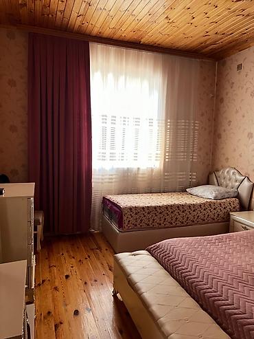 iceriseher ucuz kiraye evler: Mingəçevir şəhəri,Kənar küçəsi 26B ünvanında yerləşir.2 mərtəbədən — 1