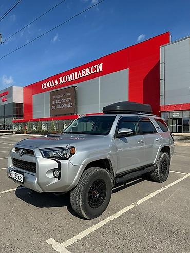 Toyota: Toyota 4Runner: 2017 г., 4 л, Автомат, Бензин, Внедорожник — 1