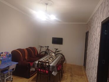 9 mkr 3 otaqli evler: Ceyranbatan, 3 otaqlı, Köhnə tikili, 36 kv. m