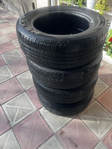 Təkərlər: İşlənmiş Şin Nexen 215 / 60 / R 16 — 2