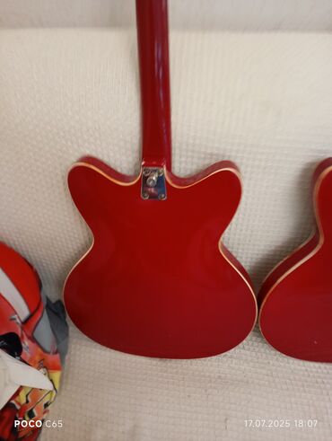 Elektro gitaralar: Elektron gitara, 6 sim, İşlənmiş, Ünvandan götürmə — 12