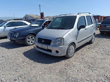 вит машина: Suzuki Wagon R: 2003 г., 0.7 л, Механика, Бензин, Универсал