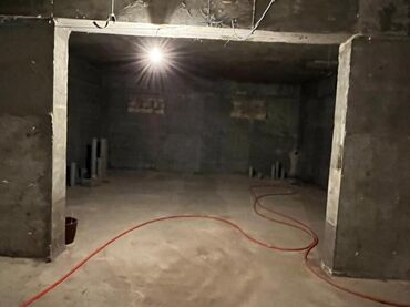 Anbar və emalatxanalar: OBYEKT Arendaya verilir– AAF Park Bolmart Yaxınlığında (212.5 kv) — 10