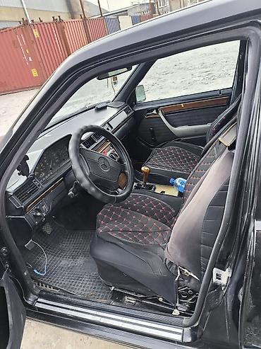 мерседес 124 бак: Mercedes-Benz W124: 1990 г., 2.3 л, Кол менен иштөөчү, Бензин, Седан — 5