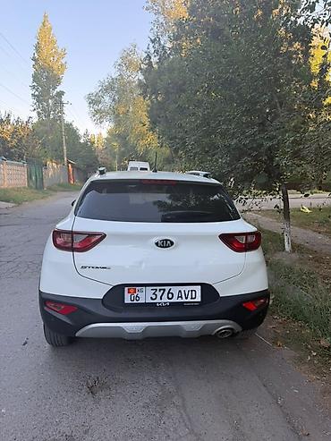 сиденье на карнивал: Kia Stonic: 2019 г., 1.8 л, Автомат, Бензин, Кроссовер — 2