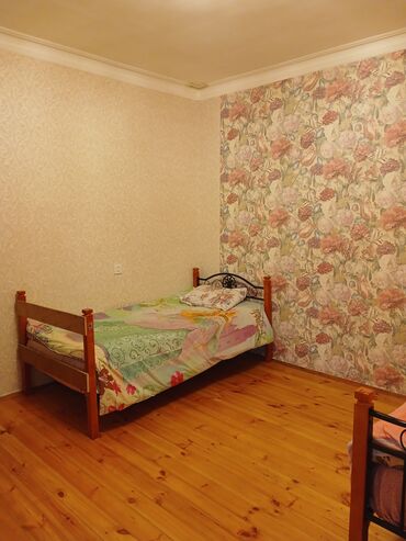 Günlük kirayə evlər: 90 kv. m, 3 otaqlı, Kombi, Qaz, İşıq — 16