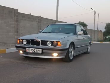 ваз лада машина: BMW 5 series GT: 1991 г., 2 л, Механика, Бензин, Седан