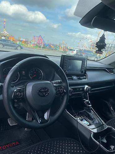 Toyota: Toyota RAV4: 2020 г., 2.5 л, Автомат, Бензин, Кроссовер — 18