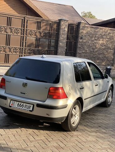Volkswagen: Volkswagen Golf: 2000 г., 1.6 л, Механика, Бензин, Хэтчбэк — 5