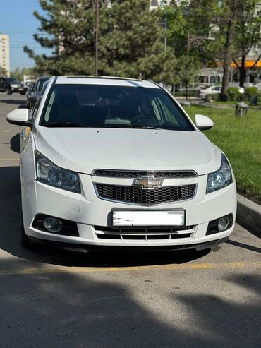 Chevrolet: Chevrolet Cruze: 2009 г., 1.6 л, Автомат, Бензин, Седан