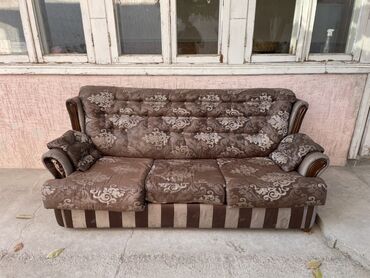 кожаный диван купить: Прямой диван, Трехместный