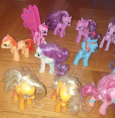 Igračke: Original Hasbro - my little pony - moj mali poni. vece igracke. cena — 10